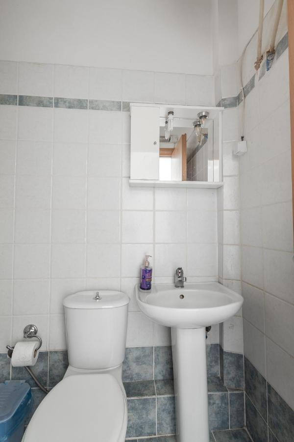 Elia Mini Suites 6 Larissa Bagian luar foto