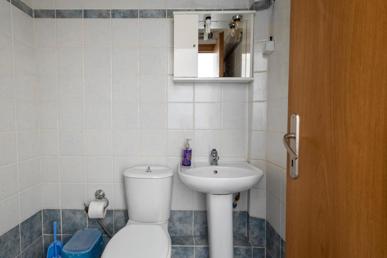 Elia Mini Suites 6 Larissa Bagian luar foto