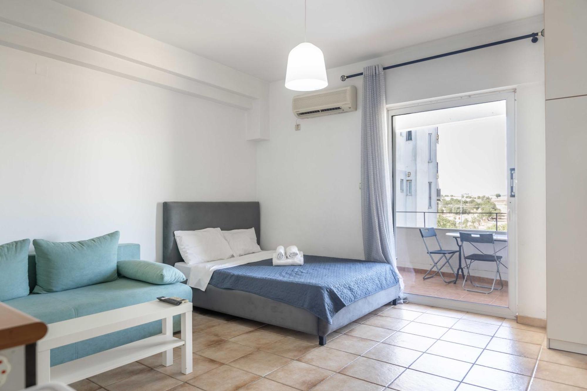 Elia Mini Suites 6 Larissa Bagian luar foto